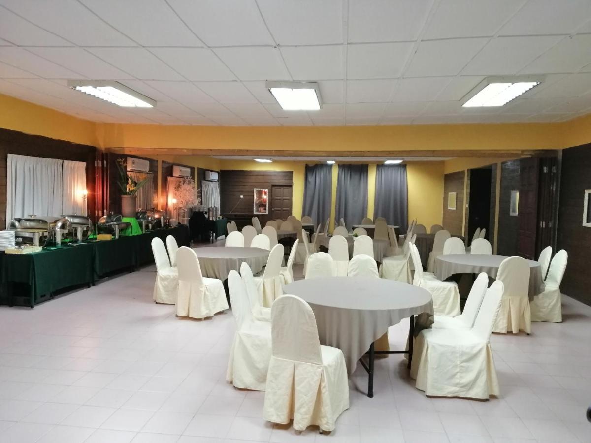 Asiacamp Taman Negara Resort Kuala Tahan Eksteriør bilde